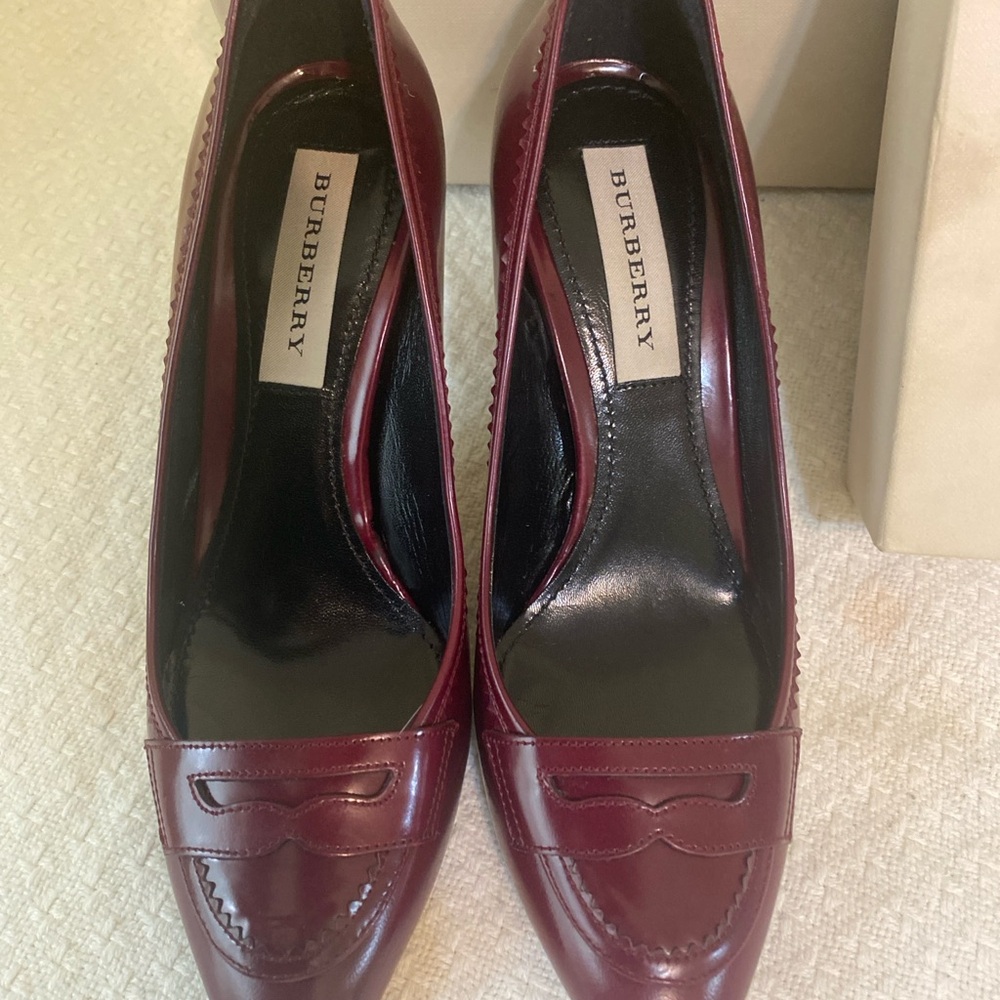 Burberry Red Patent Leather Stiletto Heels - Picture 3 of 4